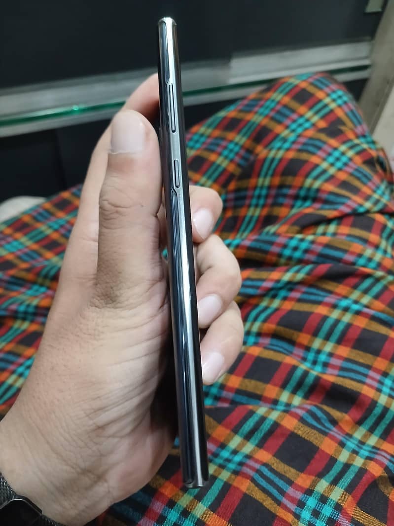 Samsung Mobile Note 10 Plus 2