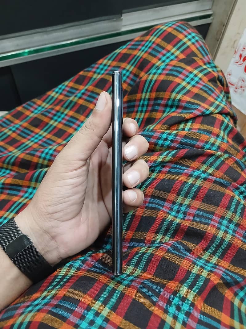 Samsung Mobile Note 10 Plus 4
