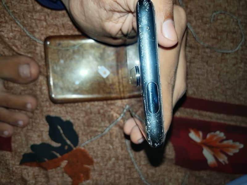 One Plus 7 Pro 14