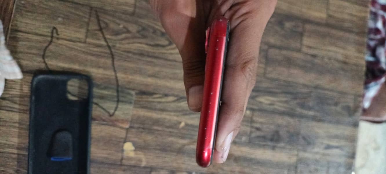 Apple iPhone 11 3