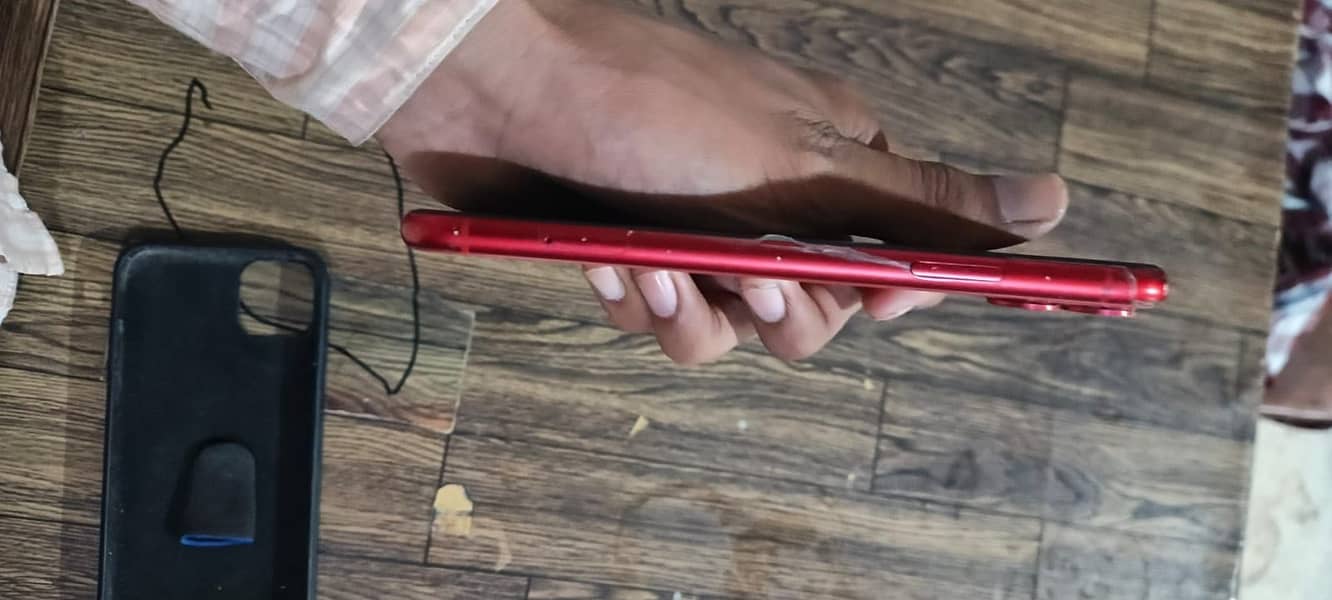 Apple iPhone 11 7