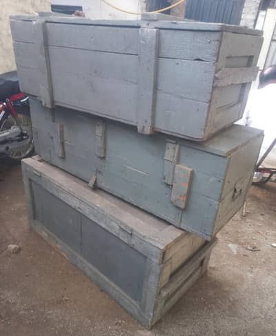 Wood box