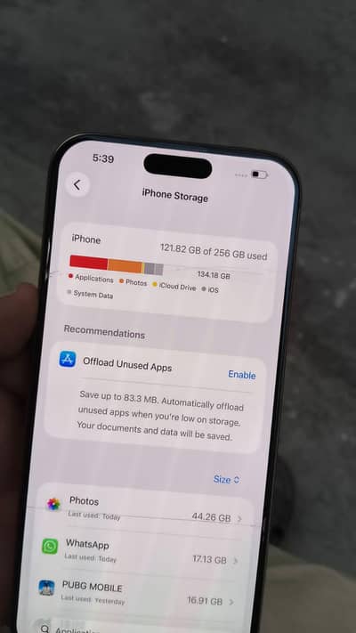 Apple iPhone 16 Pro Max