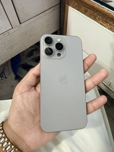 Apple iPhone 15 Pro Max