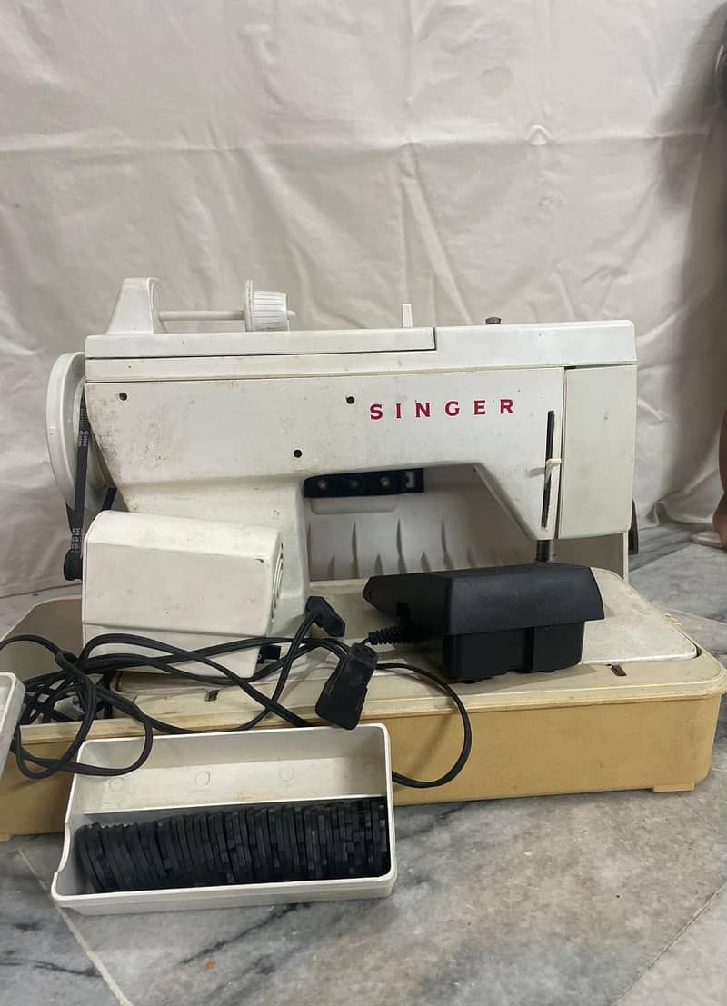 singer sewing machine 2