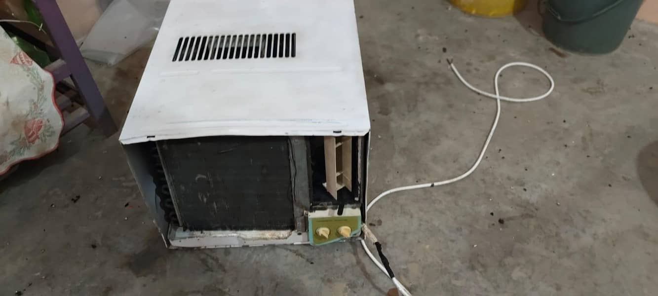window ac 0