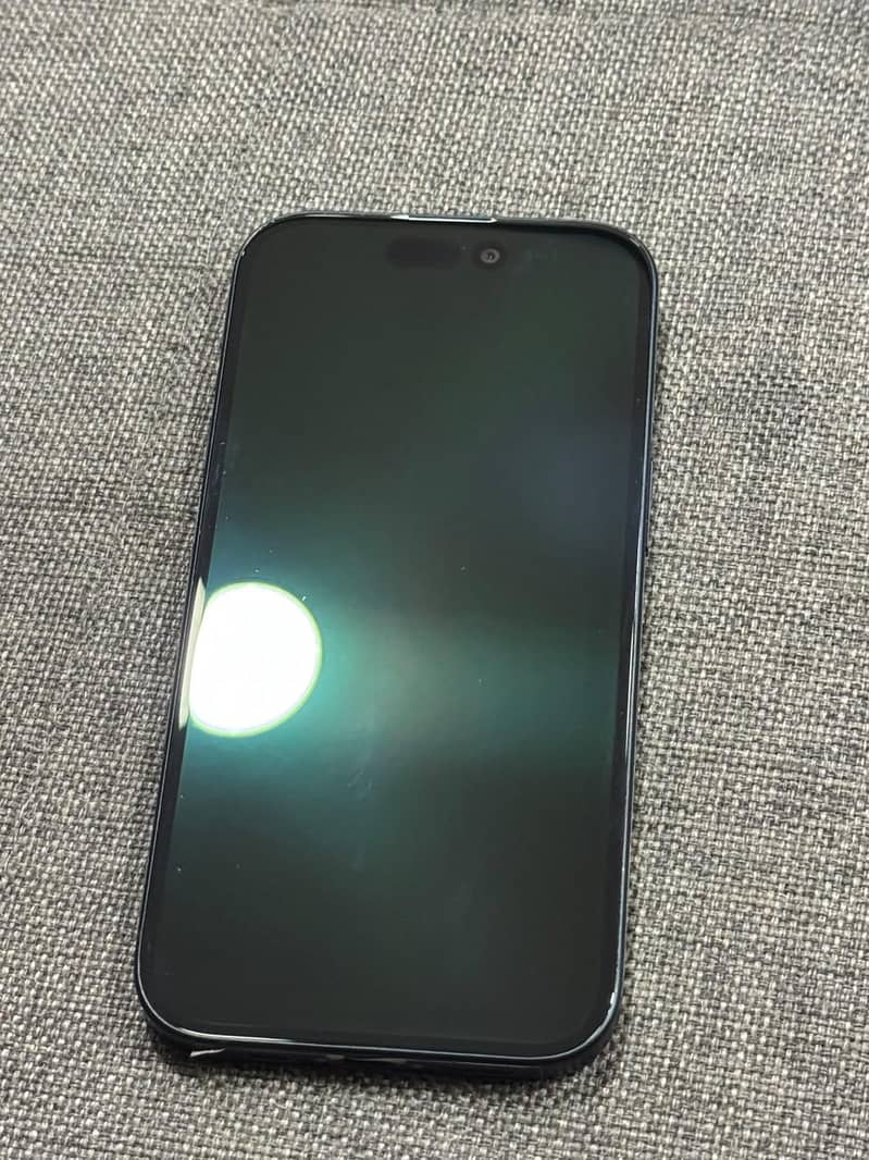 Apple iPhone 15 5