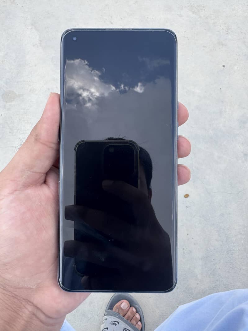 One Plus 9 Pro 5G 1