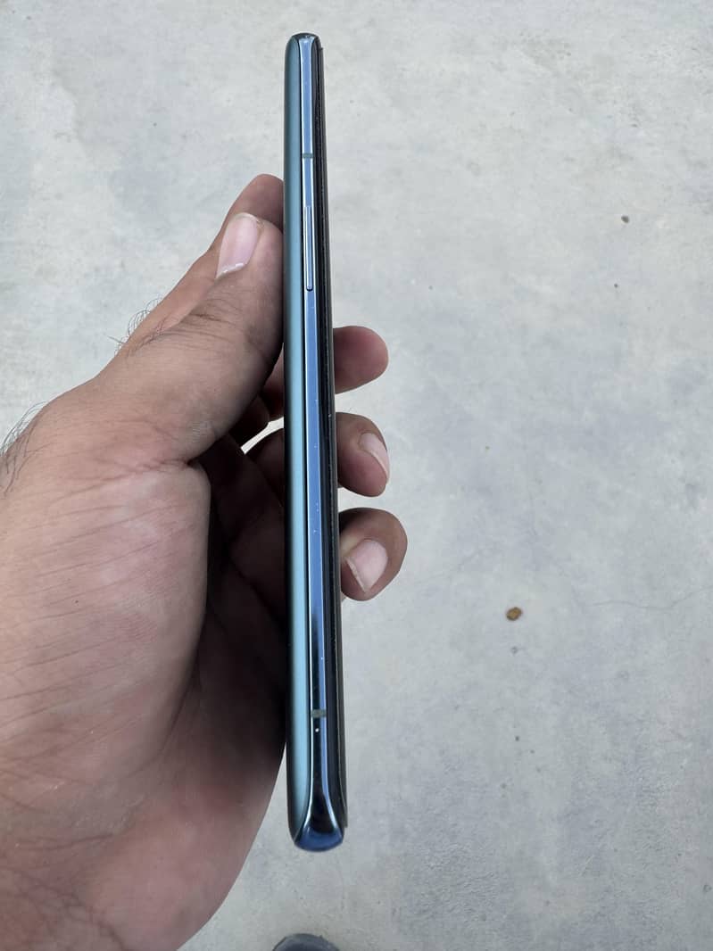 One Plus 9 Pro 5G 3