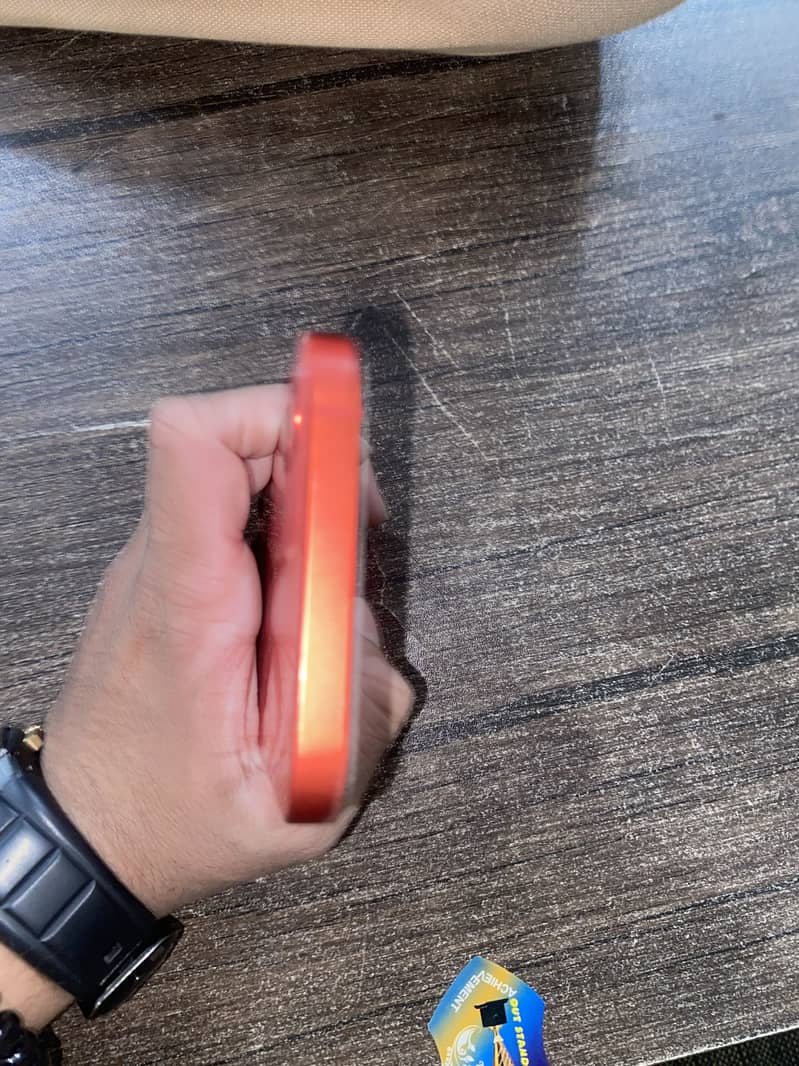 Apple iPhone 12 10