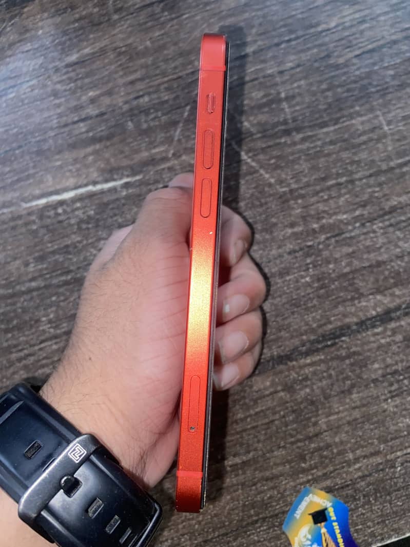 Apple iPhone 12 12