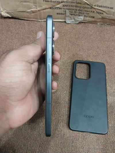 OPPO Reno 13 pro