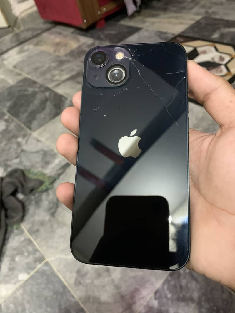 Apple iPhone 13 7