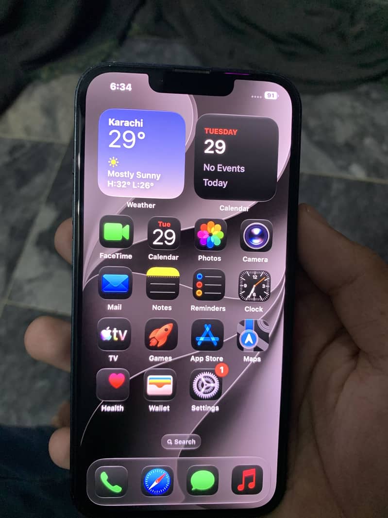 Apple iPhone 13 17