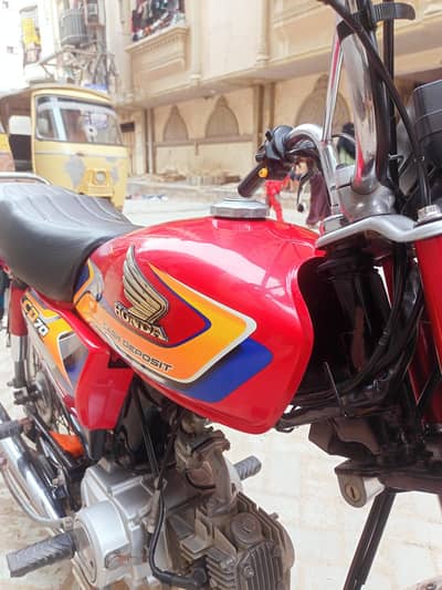 urgent sale nut to nut original granted guniun Bick neat and clean