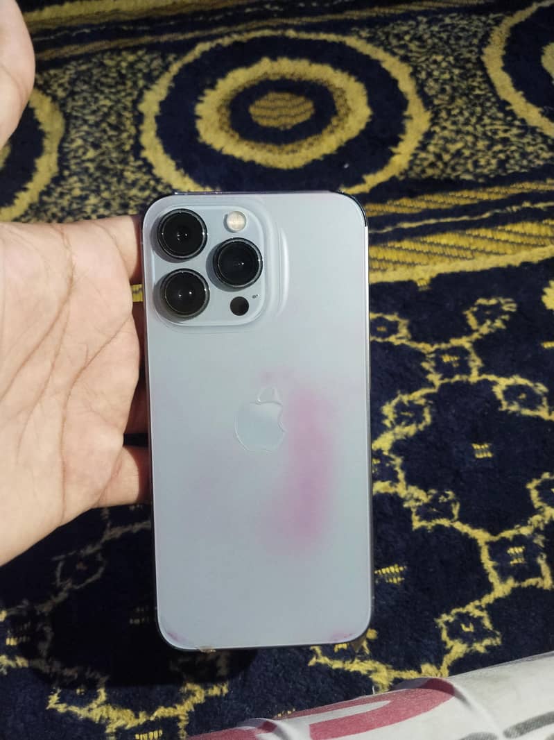 Apple iPhone 13 Pro 0