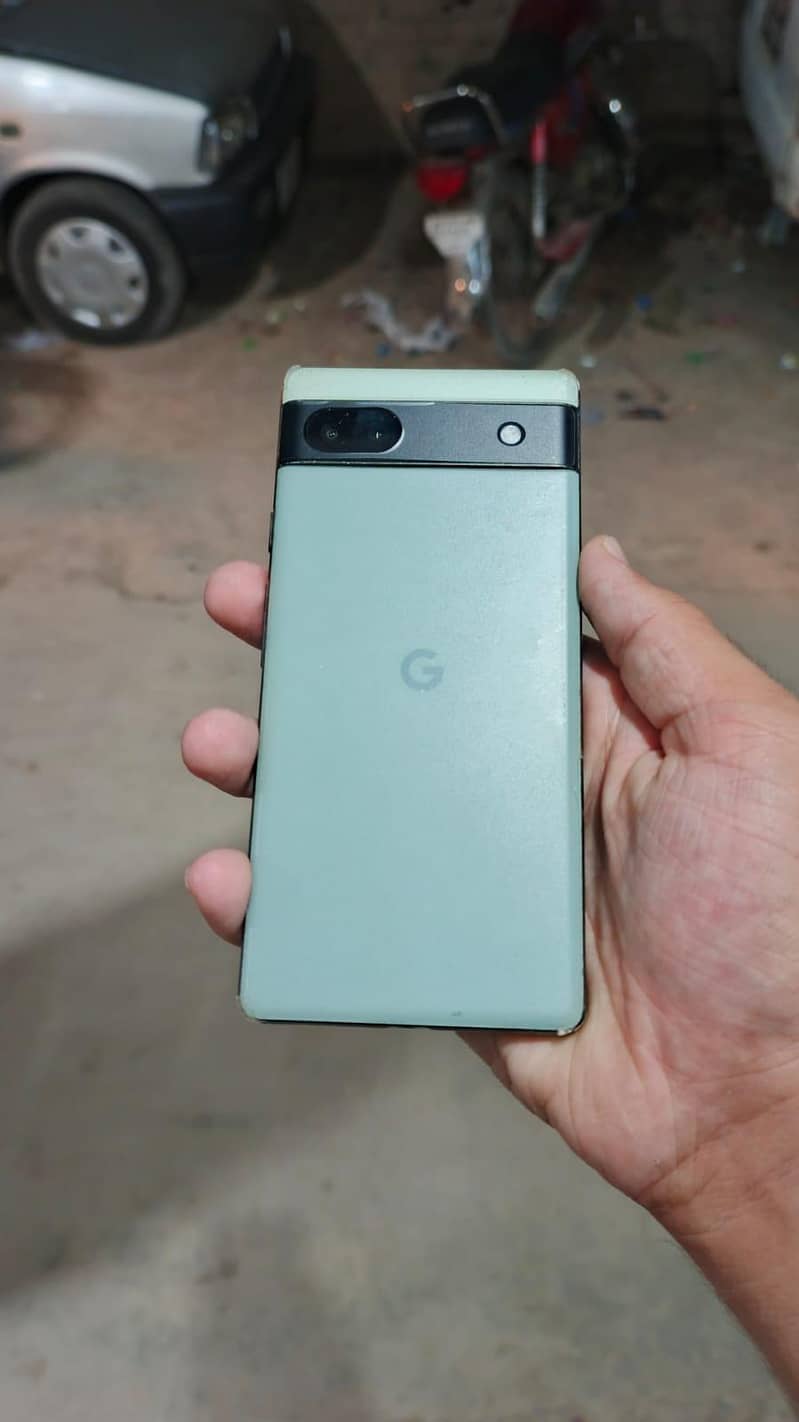 Google Pixel 6a 1