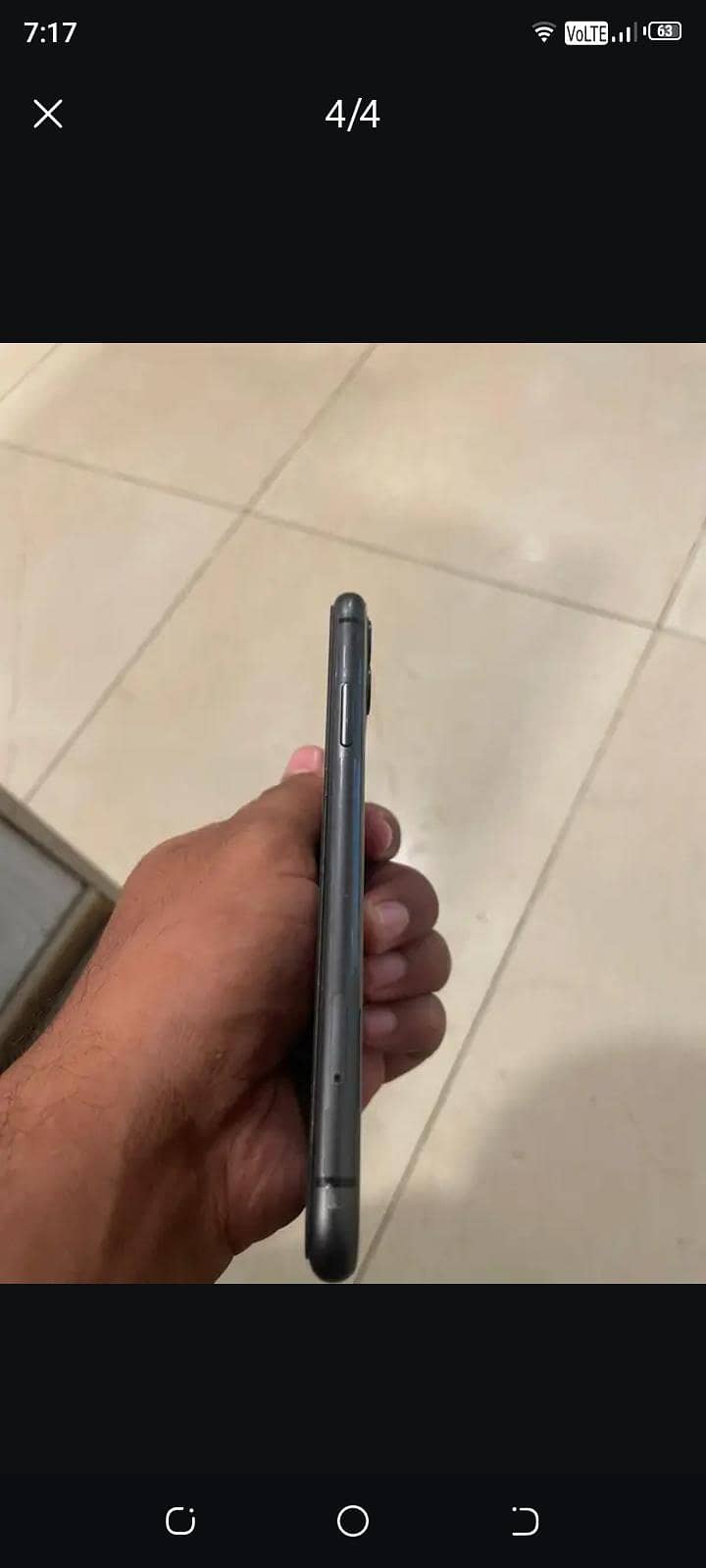Apple iPhone 11 3