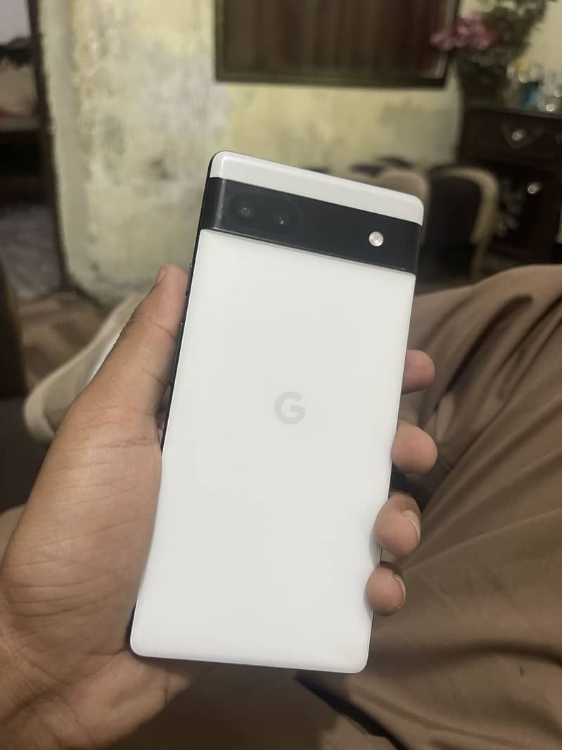 Google Pixel 6a 4