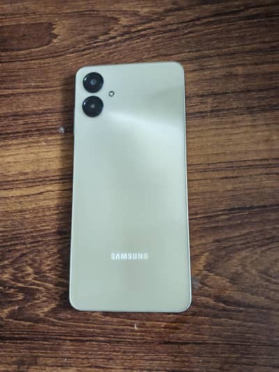 Samsung Mobile A06 (4GB, 64 GB)