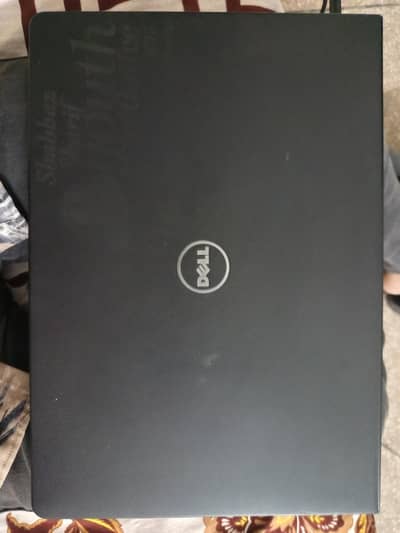 dell core i7 7 generation laptop 8/256 ssd