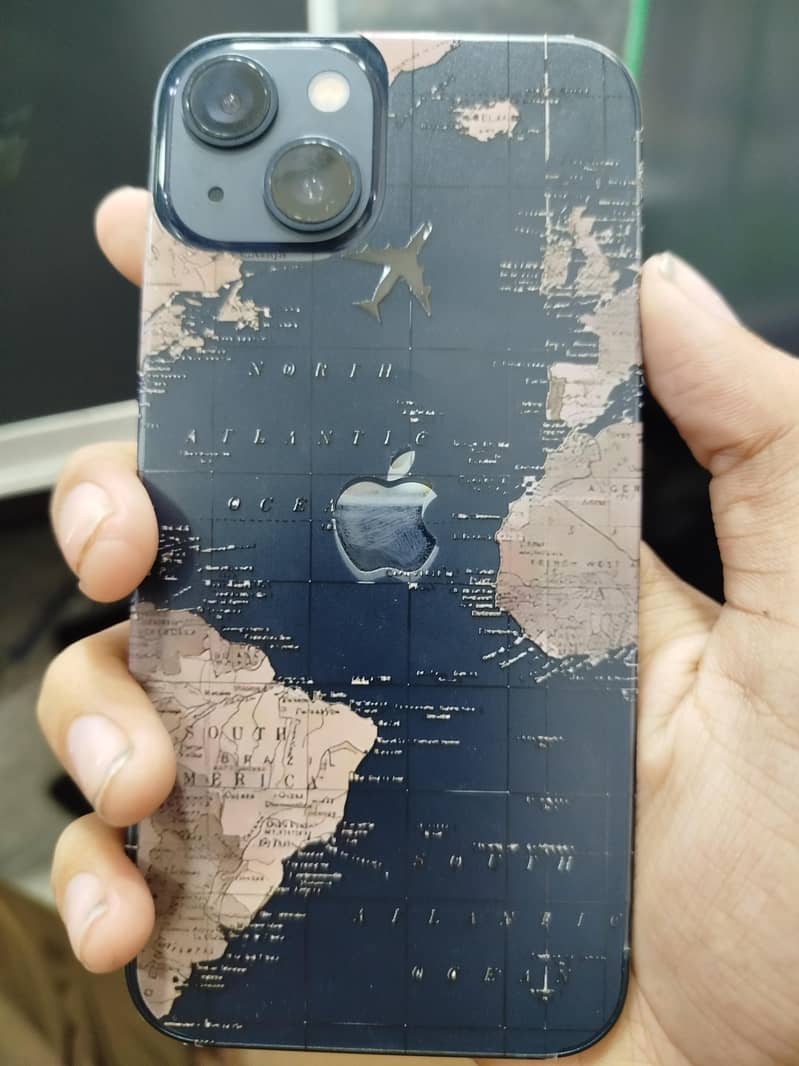 iPhone 13 1