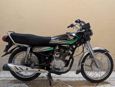 Honda CG 125 2013 Model | Well Maintained | Genuine Documents