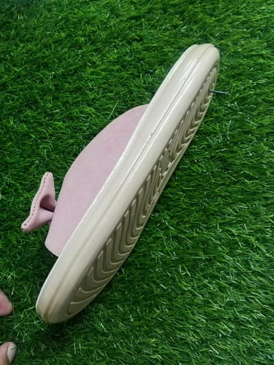 Article AB-27 (Medicated sole)
