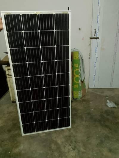 4 solar plate panels hai 150 watt ka aik panel hai