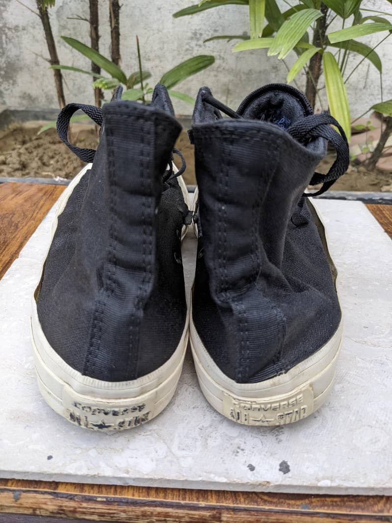 Converse 2