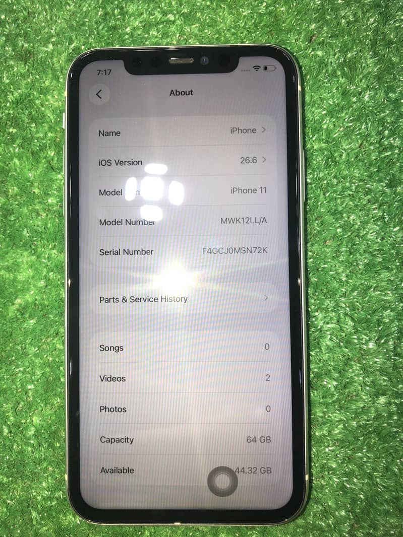 Apple iPhone 11 7