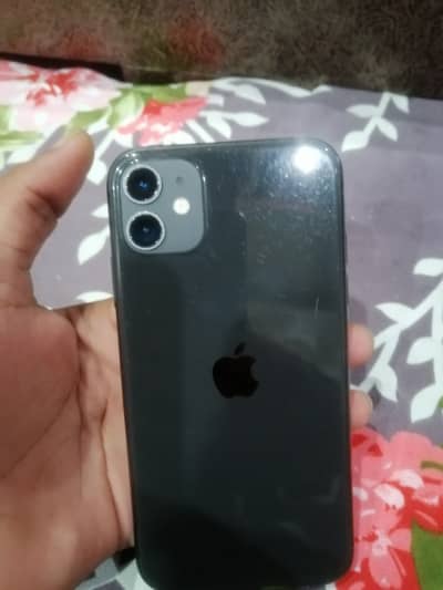 Iphone 11 64 gb total geniun bh 73 just front  glass break