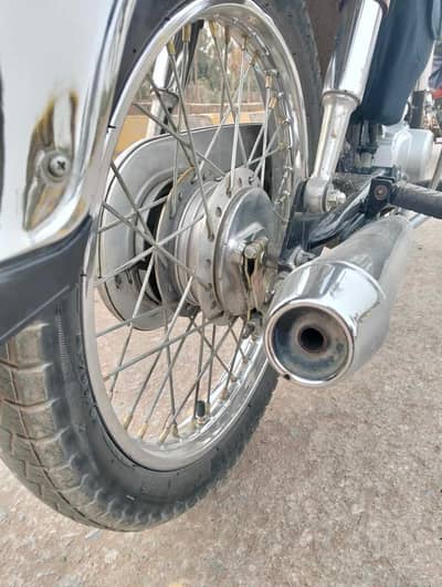 HONDA CD 70 BLACK EDITION