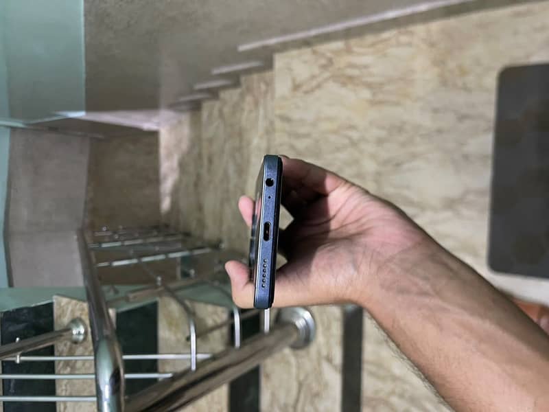 Tecno Spark 20 2