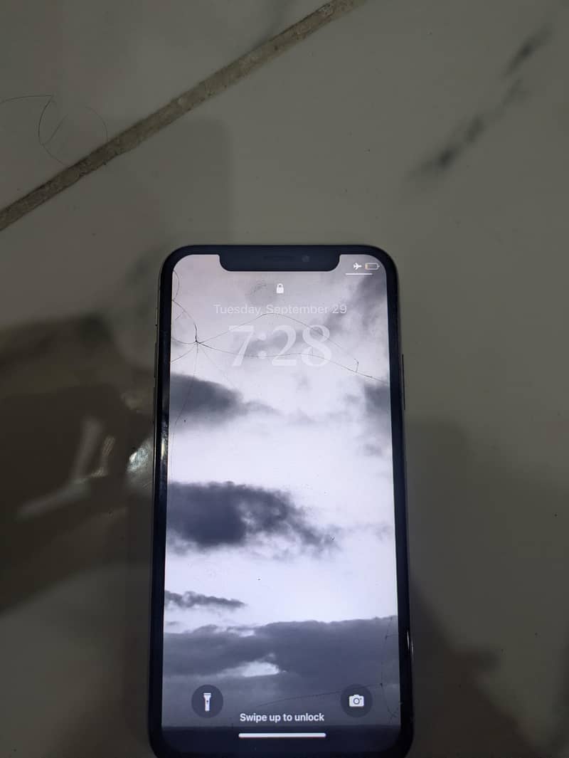 Apple iPhone X 2