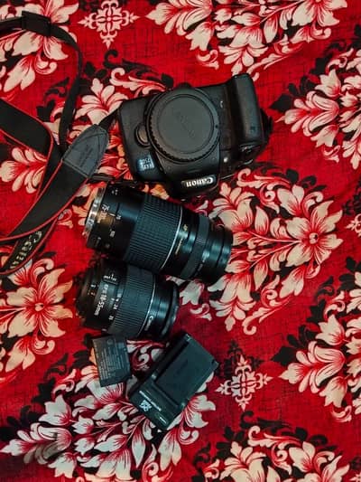 CANON 750 D
