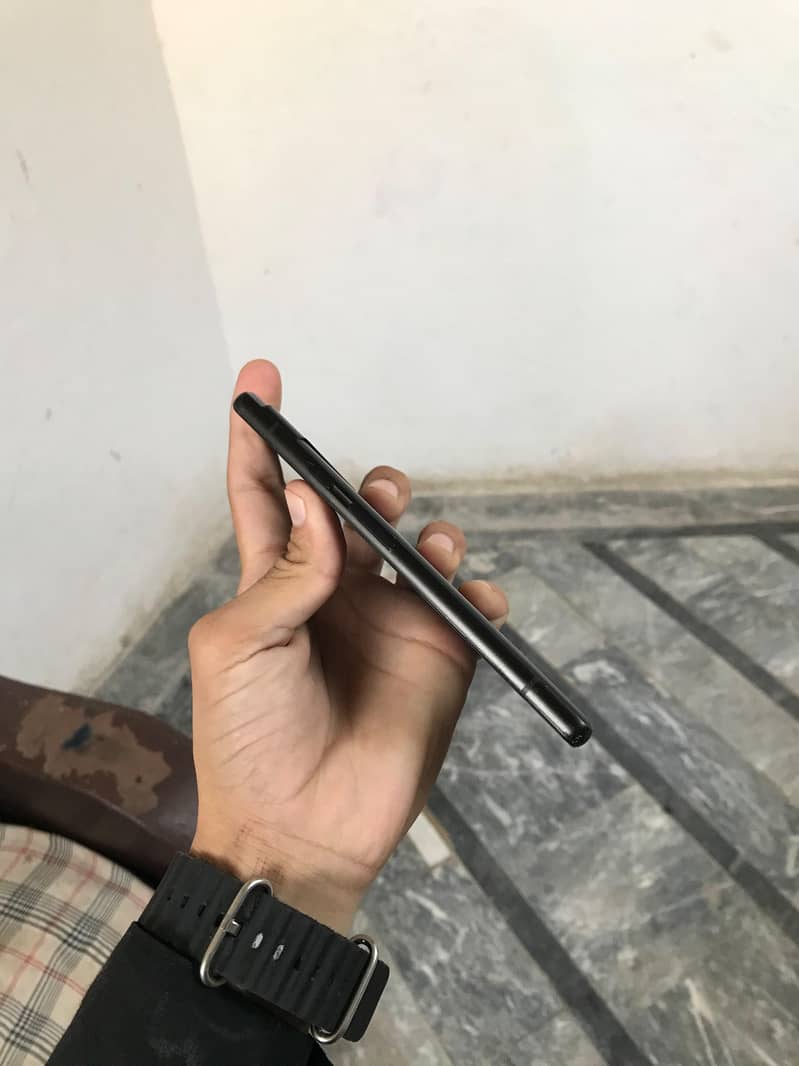 Google Pixel 6a 5