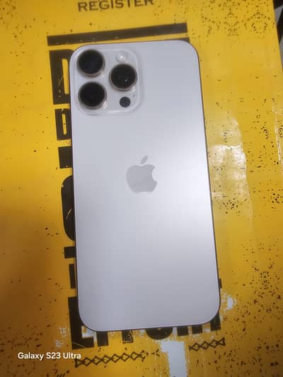 Apple iPhone 16 Pro Max
