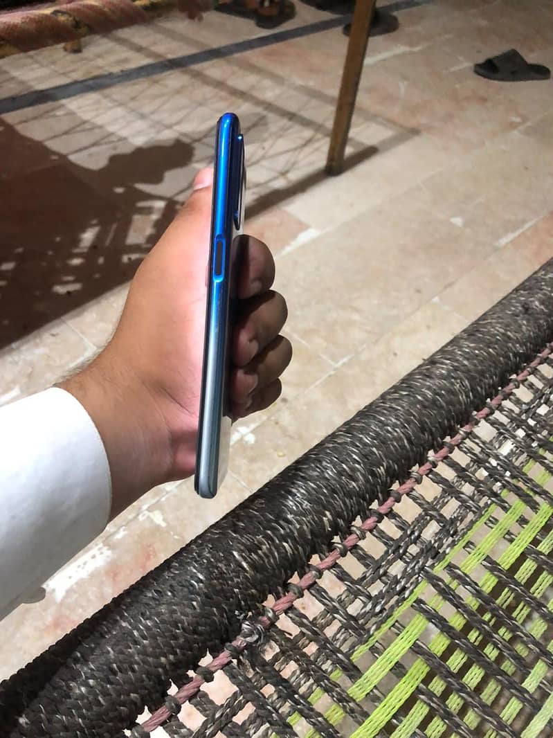 OPPO A54 0