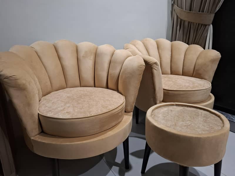 2 Sofa chairs with table 1