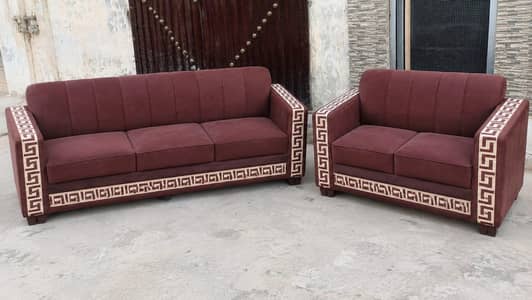 five seater velvet stuff 1 year use