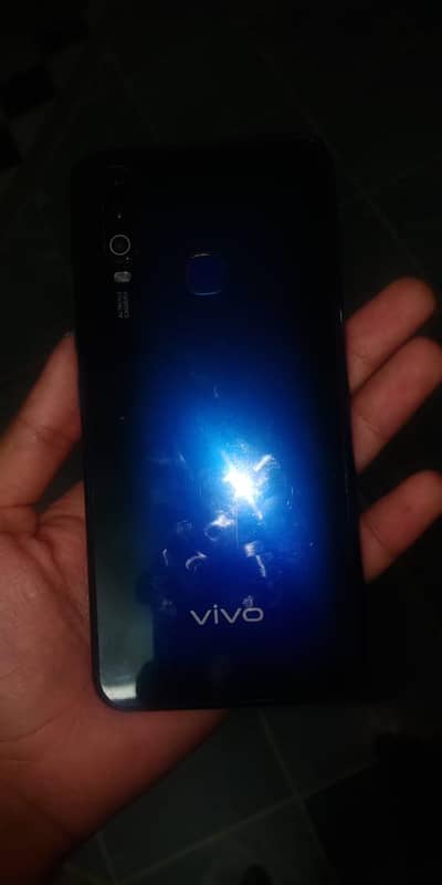 Vivo V17