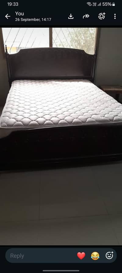 Queen bed