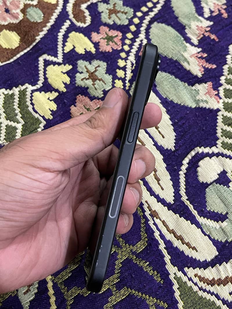 Apple iPhone 15 2