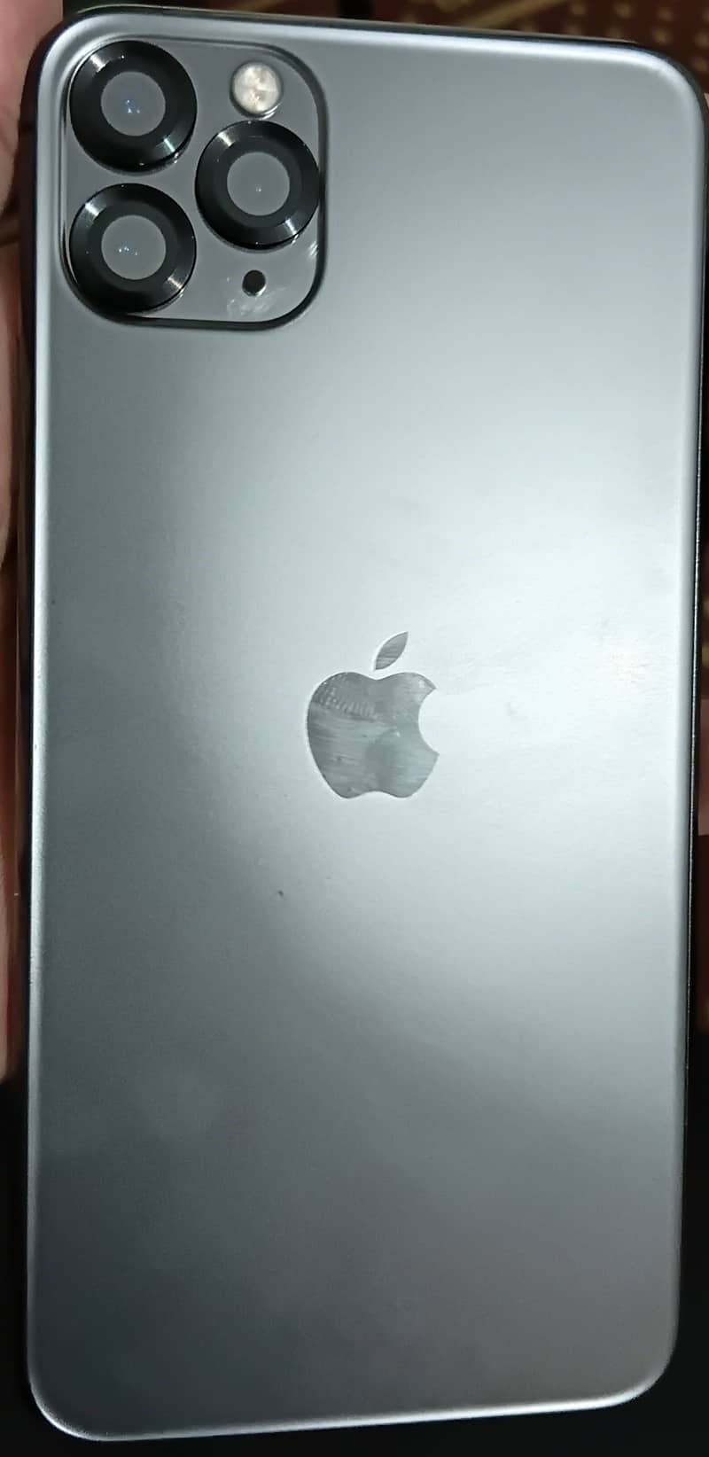 Apple iPhone 11 Pro Max 4