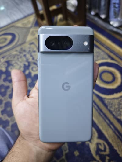 Google Pixel 8