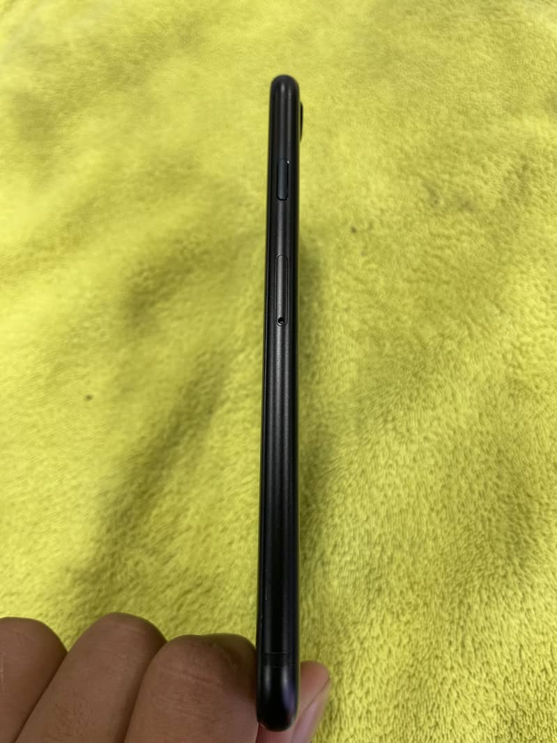 iPhone SE 1