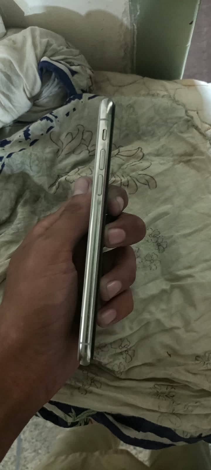 Apple iPhone X 1