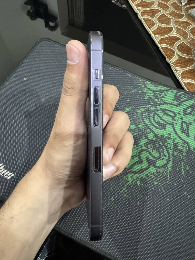 Apple iPhone 14 Pro 7