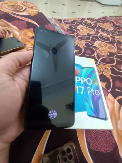 OPPO F17 Pro